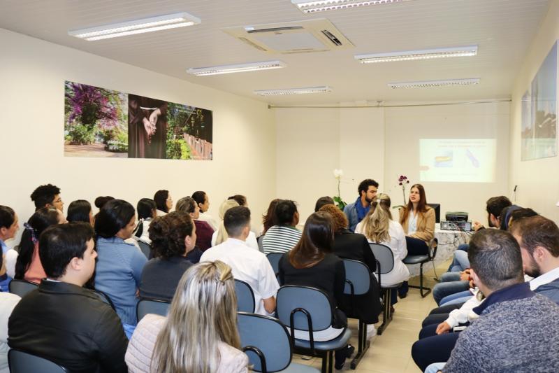 AI do Hospital Regional - Ação realizada segunda debateu direito e o tratamento social de pacientes LGBT+