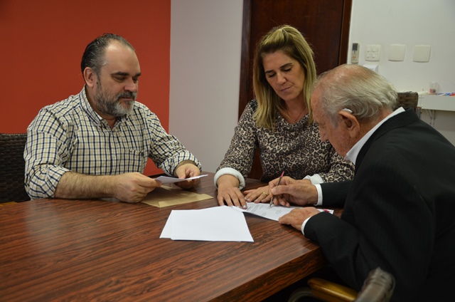 Toledo Prudente - Documento foi assinado ontem pela Setec e Toledo Prudente Centro Universitário