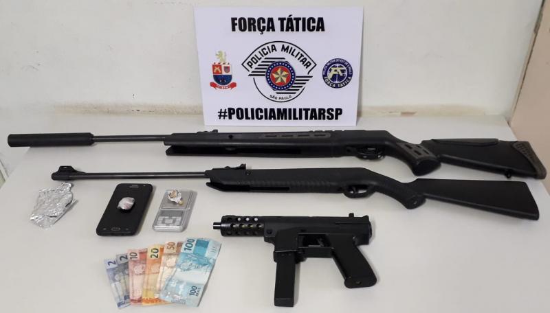 Polícia Militar: Armamentos e droga foram encontrados em imóvel no Jardim Santa Marta