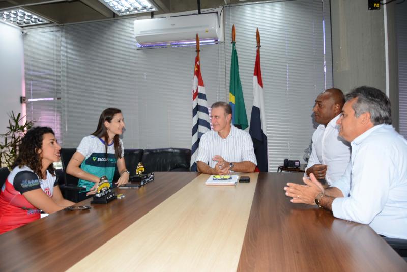 Iury Greghi/Secom - Valéria Boni foi campeã na categoria de 30 a 34 anos e Fabíola na 40 a 45 anos