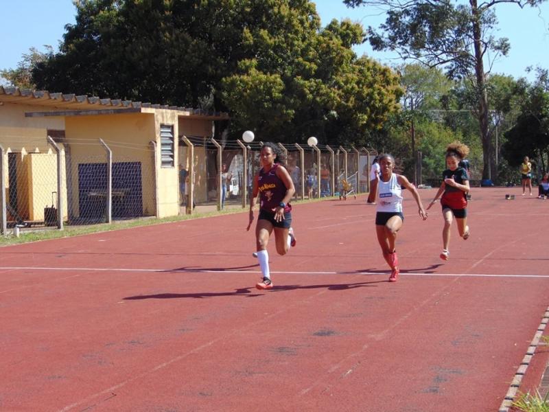 Cedida/Secom - Fase regional foi realizada na Pista de Atletismo Mário Covas, em PP