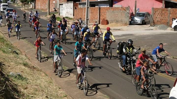 Cedida - Maior edição do evento teve 250 ciclistas; passeios são realizados há 20 anos em Machado