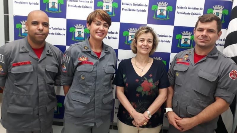 Prefeitura de Epitácio - Comandante foi apresentada oficialmente à prefeita de Epitácio