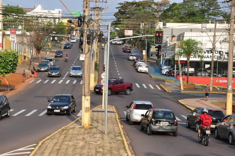 José Reis - Avenida Manoel Goulart ganhará 4 radares fixos e uma lombada eletrônica