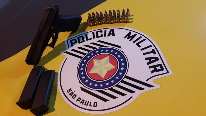 Polícia Militar Rodoviária - Arma estava sendo carregada na cintura do menor, no  momento da abrodagem