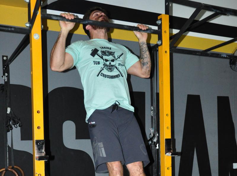 José Reis - Thainã Beraldo Toma é dono de um box da modalidade, o CrossFit - Cross Hammer, onde além de treinar, ensina a prática a outras pessoas