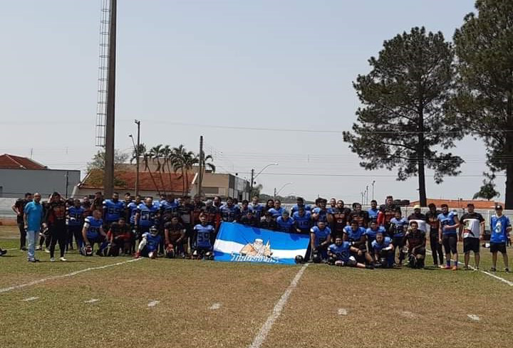 Cedida/Prudente Thunders - Trovão garantiu 2 touchdowns, pontuação máxima do futebol americano, com seus fullbacks