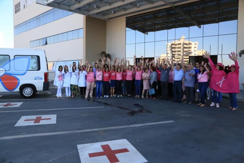 Marco Vinicius Ropelli - Médicos, representantes de entidades e do HRCPP marcaram presença na abertura do Outubro Rosa