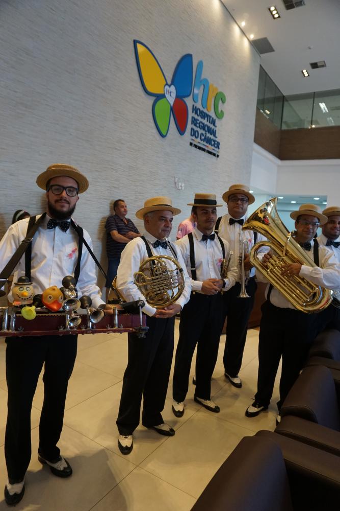 Maestro Cilas e a Triunfal Jazz Band, mais uma vez abrilhantaram a abertura do Outubro Rosa