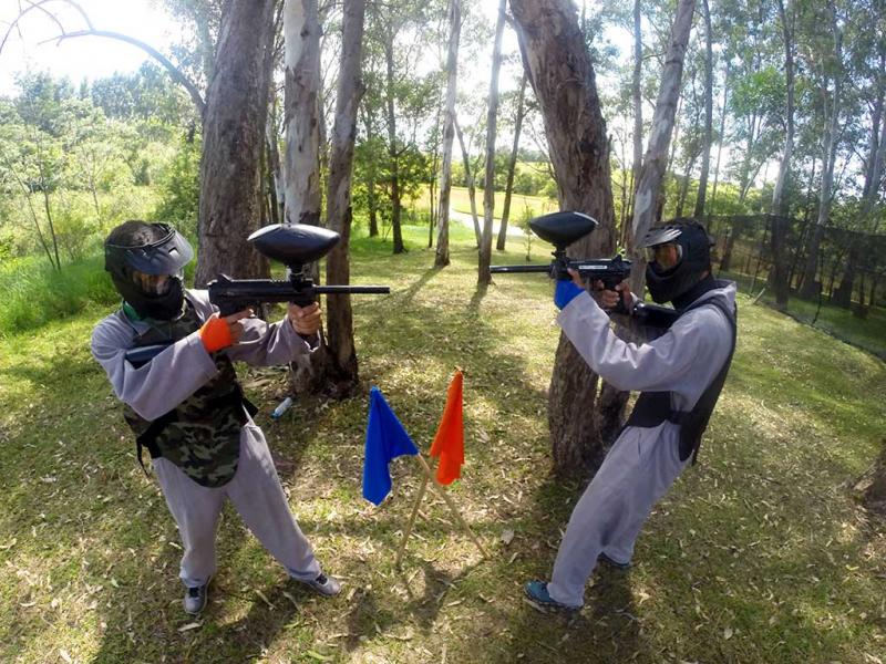 Esporte de aventura: Terra Parque Eco Resort tem uma arena de Paintball