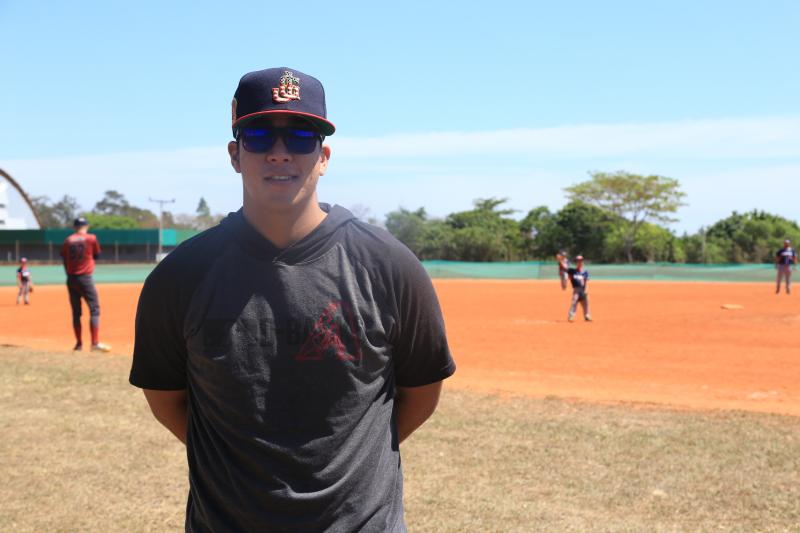 Marco Vinicius Ropelli -  Arremessador, que atua há 6 anos nos EUA,  foi selecionado, recentemente, para compor o time principal da MLB 