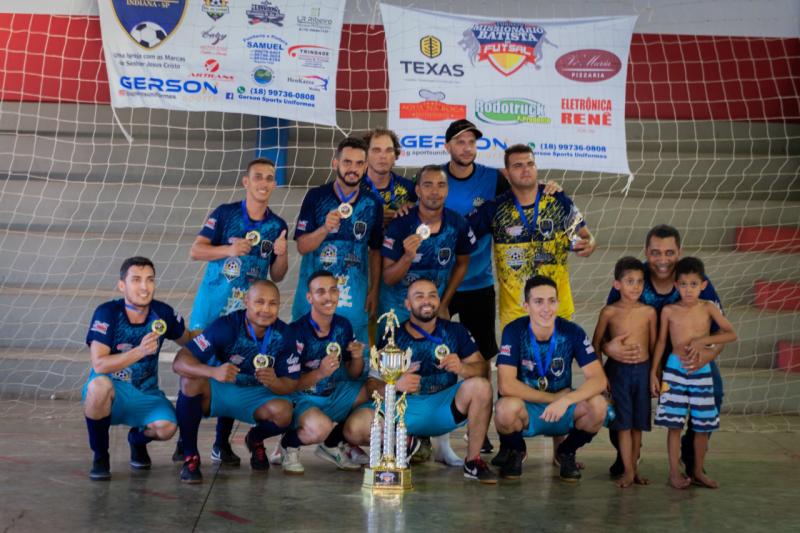 Cedida - Equipe da 1ª Igreja Batista de Indiana, campeã do 1º Torneio Missionário Batista de Futsal