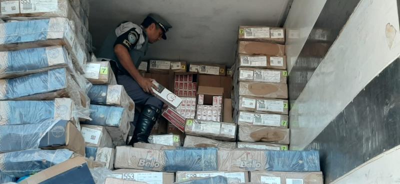 Cedida: Material estava escondido em meio a uma carga congelada de frango