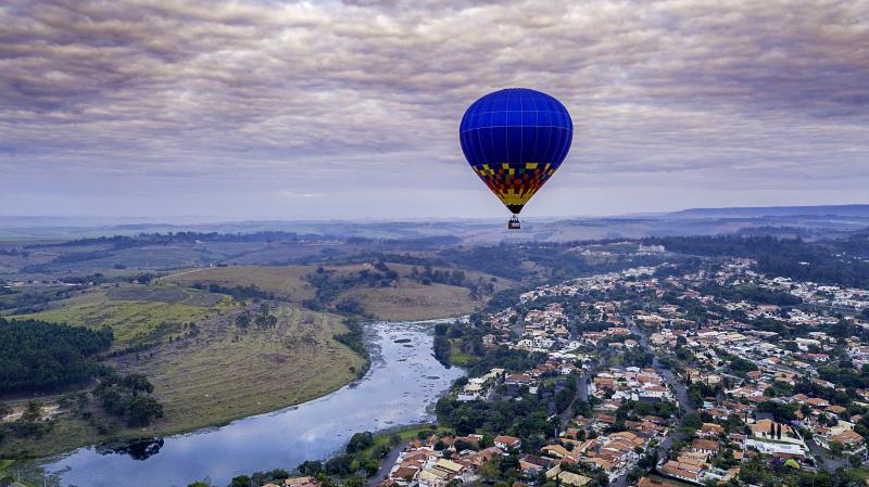 Cedida: Balonismo em São Pedro oferece vista privilegiada de uma das mais belas paisagens do Estado de São Paulo