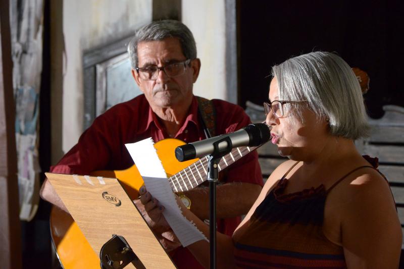 Cedida: Sarau Solidário vincula literatura, música e artes plásticas