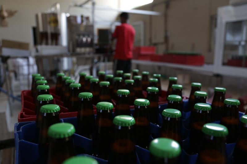 Cervejarias artesanais em Presidente Prudente ganham espaço no mercado regional