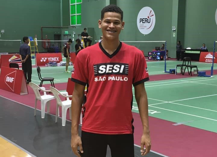  Arquivo/Sesi -  Desde a 1ª aula de badminton, em 2013, Caio não parou mais