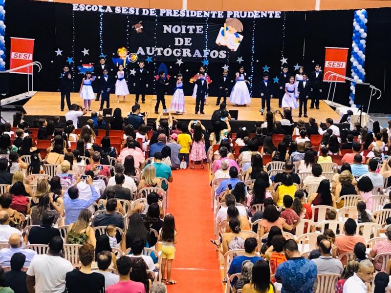 Cedida - Evento contou ainda com apresentação de danças relacionadas à leitura, escrita e imaginação