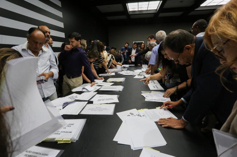 AI do Governo do Estado - Assinatura dos convênios ocorreu ontem, no Palácio dos Bandeirantes