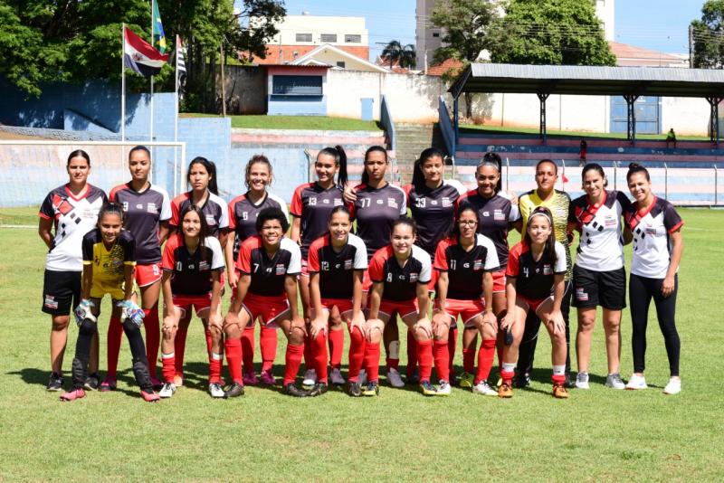 Paulo Miguel - Meninas de Leniza emplacam nova vitória no 3º dia de jogos