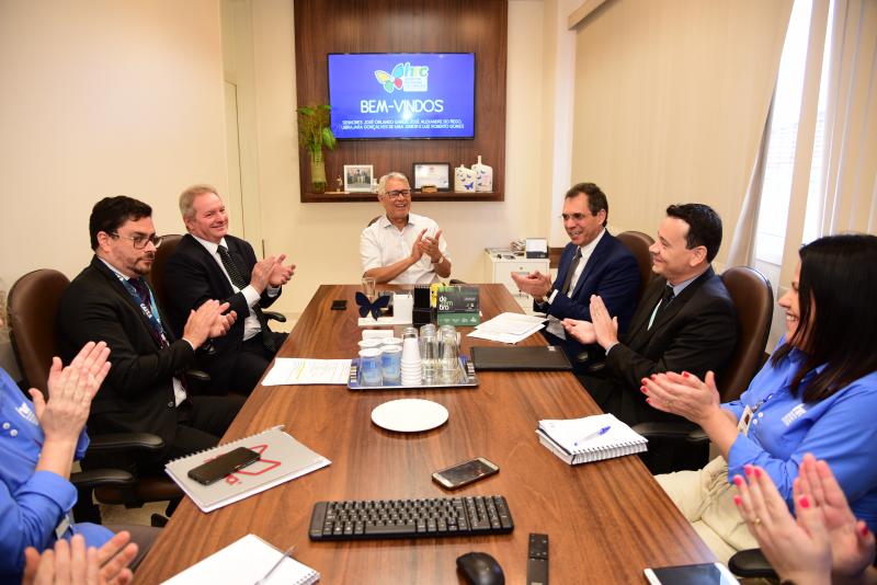 Paulo Miguel - Na reunião para a assinatura estavam presentes representantes da Caixa, do MPF, MPE e funcionários do HRCPP