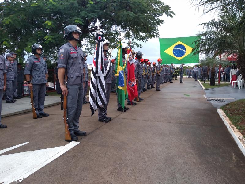 Arquivo - O 14º Grupamento do Corpo de Bombeiros, em Prudente, comemorou 30 anos de instalação e atuação na região