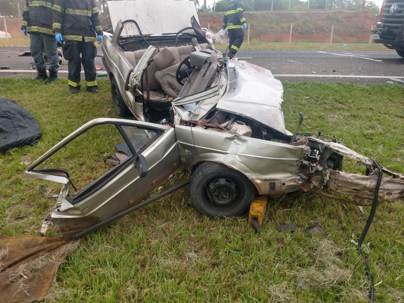 Polícia Militar Rodoviária - Pista está sendo controlada pelo policiamento 