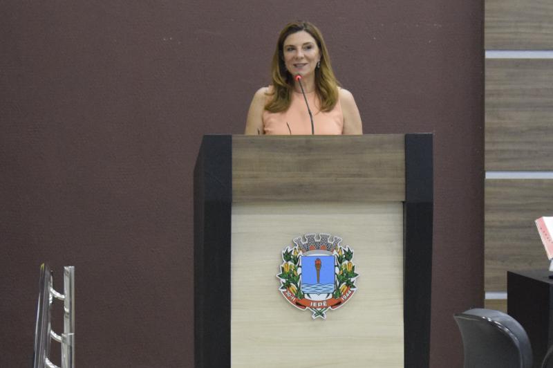  FCT/Unesp - Neide Barrocá Faccio recebeu expressivas homenagens da Câmara Municipal de Iepê, com o título de Cidadã Iepeense