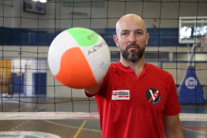 Foto: Weverson Nascimento - Fernando Fabin do vôlei: 15 anos de experiência como atleta e quase 7 como treinador