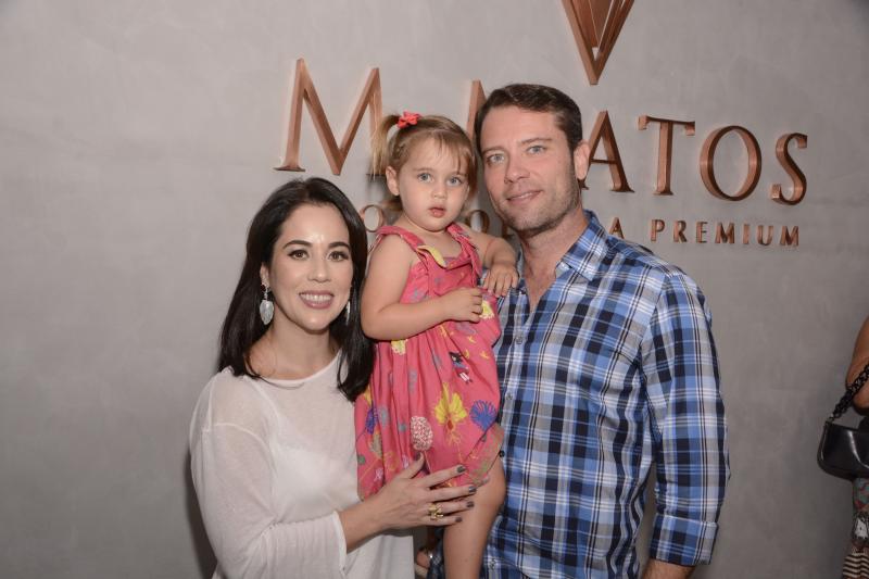 Marry Matos, Nilson Vitale e a filha Maria Clara