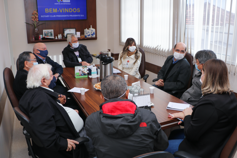 Rotarya Presidente Prudente Sul faz campanha para implantação da radiocirurgia no Hospital Regional do Câncer