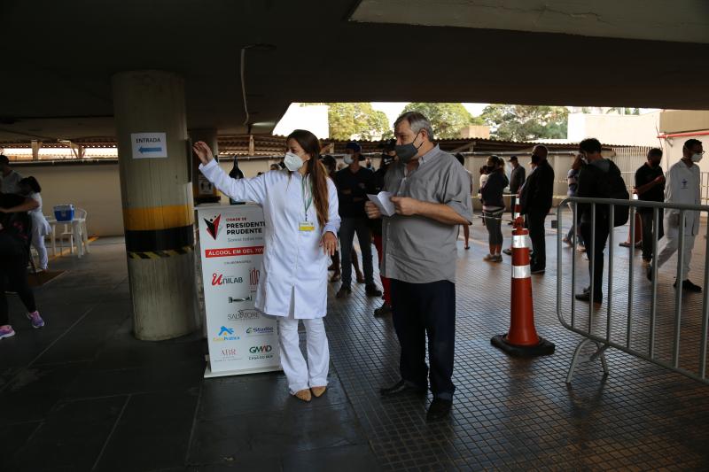 24 horas de vacinação ininterrupta contra a covid-19 em presidente prudente