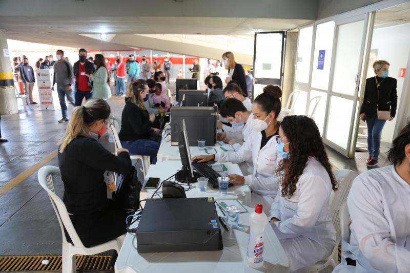 24 horas de vacinação ininterrupta contra a covid-19 em presidente prudente