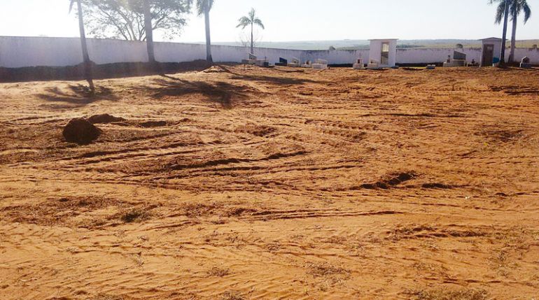 Cedida/Paulo Sérgio Bezerra, Prefeitura garante que restos mortais continuam no local e que placas serão recolocadas