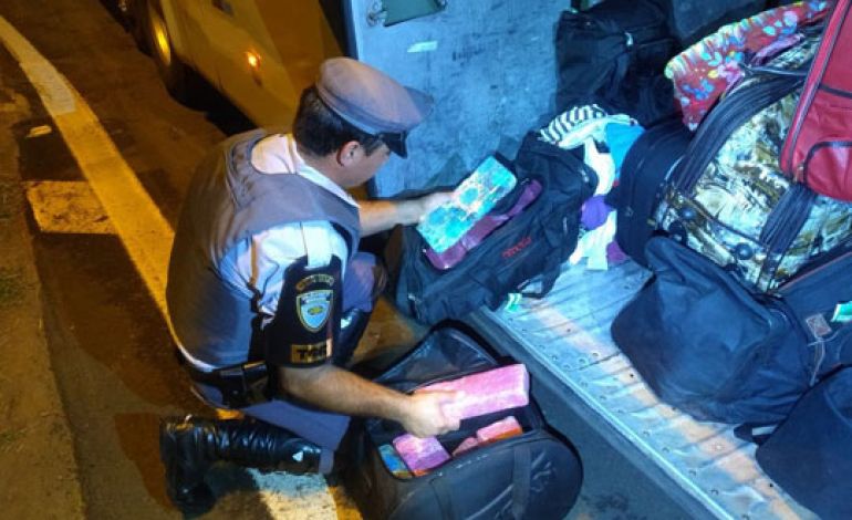 Polícia Militar Rodoviária, Droga estava em duas bolsas no bagageiro de um ônibus