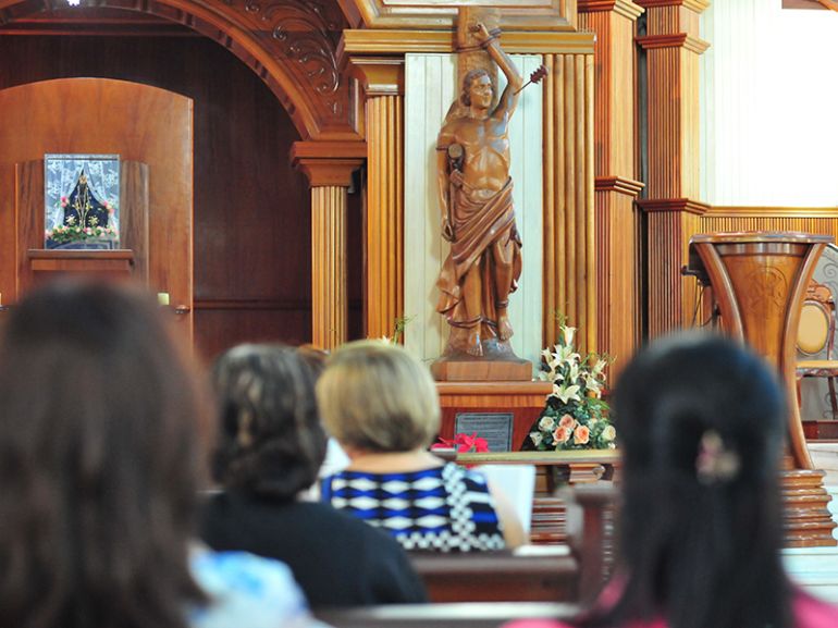 Marcio Oliveira, Durante todo o dia, fiéis podem fazer suas orações e agradecimentos na Catedral de São Sebastião, em Prudente