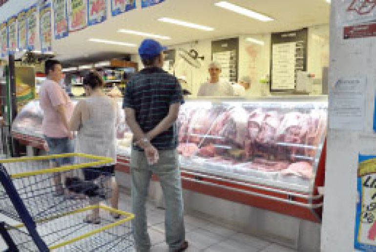 José Reis , Para lojista, diminuição da taxa básica favorece setor de carnes