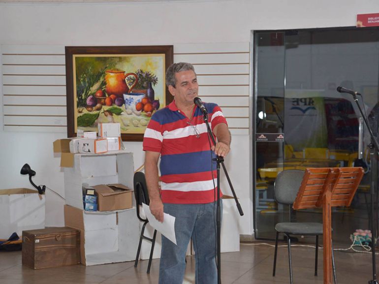 Divulgação, Presidente Carlos Francisco Freixo, o poeta que se dedica desde o início aos encontros dos amigos/artistas