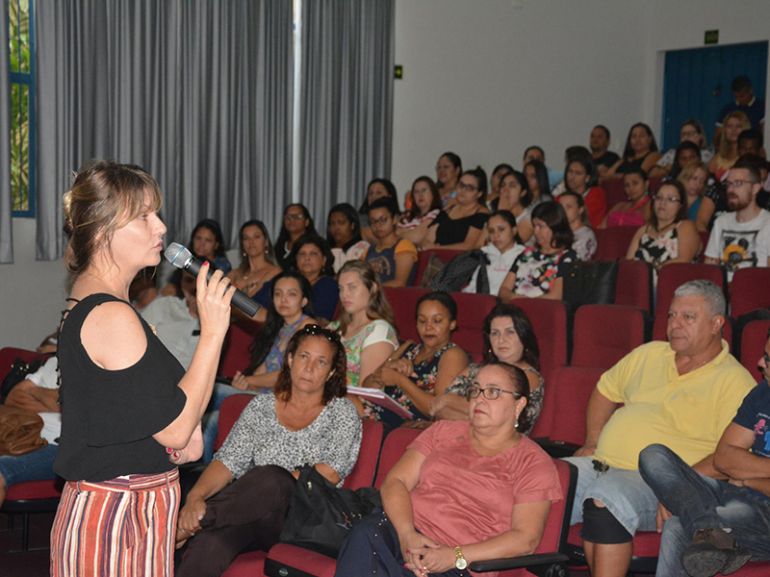 Patrícia Motta / Seduc | Professores se reuniram no auditório do Ceforppe para acertar os últimos detalhes