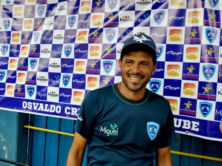 Arquivo - Luciano Baiano comandou o time em 47 jogos, com 22 vitórias, 14 derrotas e 11 empates