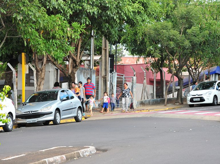 Marcio Oliveira - Creches e escolas municipais não vão abrir na segunda e terça