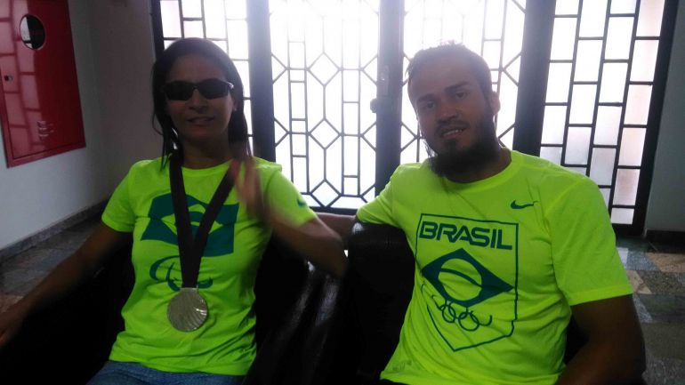 Julhia Marqueti, Paratleta e seu marido, Luiz Henrique, treinam atualmente na pista de atletismo da Unesp