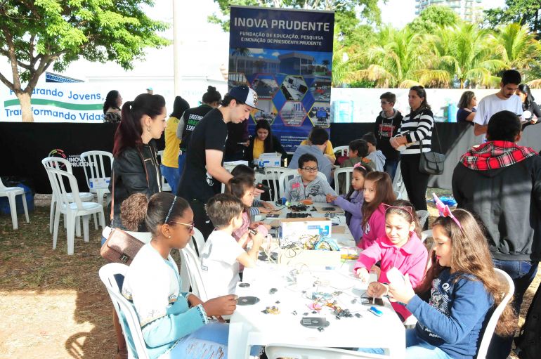 Marcio Oliveira, Mutirão ofereceu Oficina de Criatividade do Inova Kids