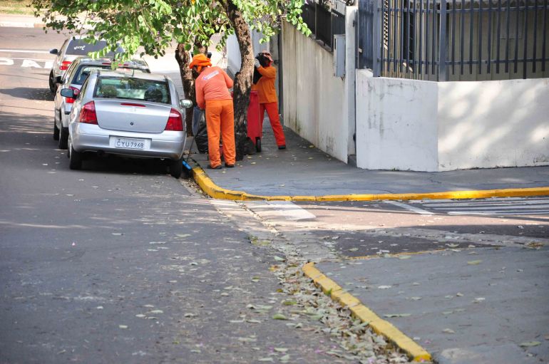 José Reis, Prudenco diz que limpeza no bairro é feita 1 vez por semana
