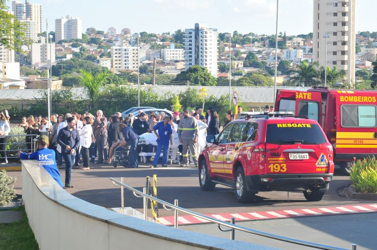 Marcio Oliveira - Ação teve participação do Corpo de Bombeiros da cidade e da brigada de incêndio do hospital