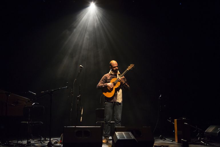 Divulgação / Kátia Gardin - No meio do curso de licenciatura em Música, pela USP, Bruno se deparou com algo que mudou os seus planos: a viola