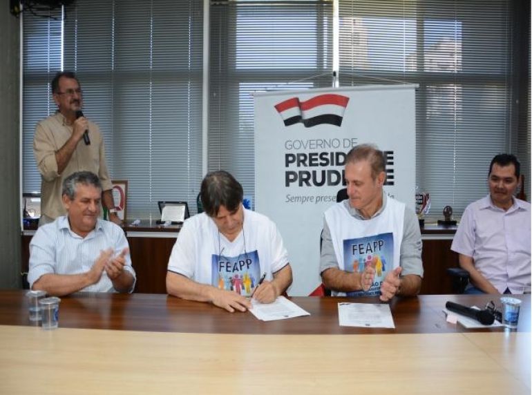 Cedida/Marcos Sanches/Secom - Acordo de cooperação entre FEAPP e a Prefeitura foi firmado oficialmente na manhã desta terça-feira  (17)