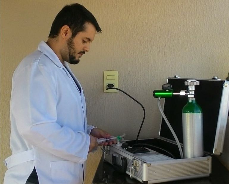 Diogo Santos/Cedida - Diogo usa a técnica na veterinária: "Tratamento possui ação antioxidante"