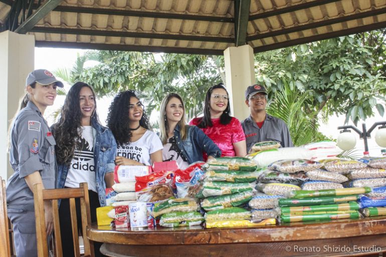 Divulgação / Renato Shizido - Em parceria com três amigas influencers, Keila desenvolveu  campanha  “Mistura Digital em Ação” arrecadando 240 kg de alimentos para o Lar São Rafael