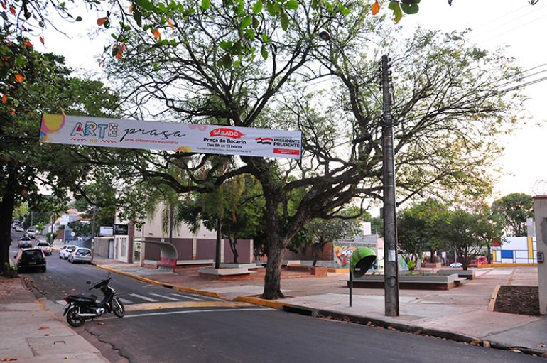 Marcio Oliveira - Praça Bacarin pode ser efetivamente um espaço para artesãos de Prudente mostrarem suas produções manuais